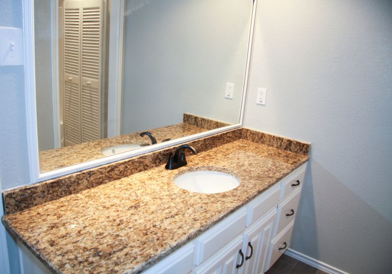 Elegant Bathroom Counter